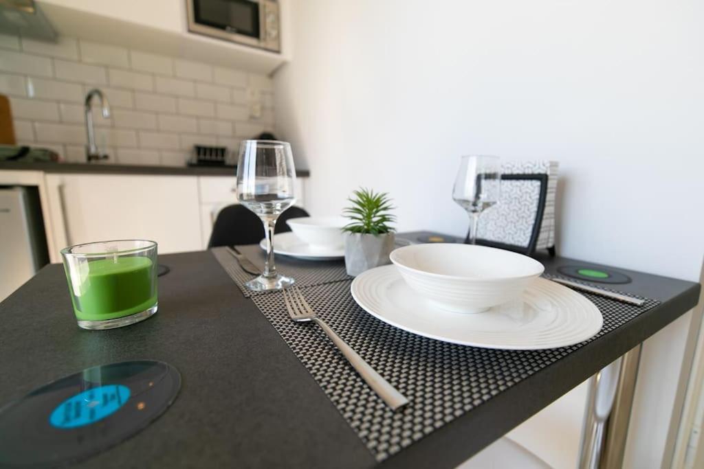 Luminous Studio In Plaka, Next To Syntagma Αθήνα Εξωτερικό φωτογραφία